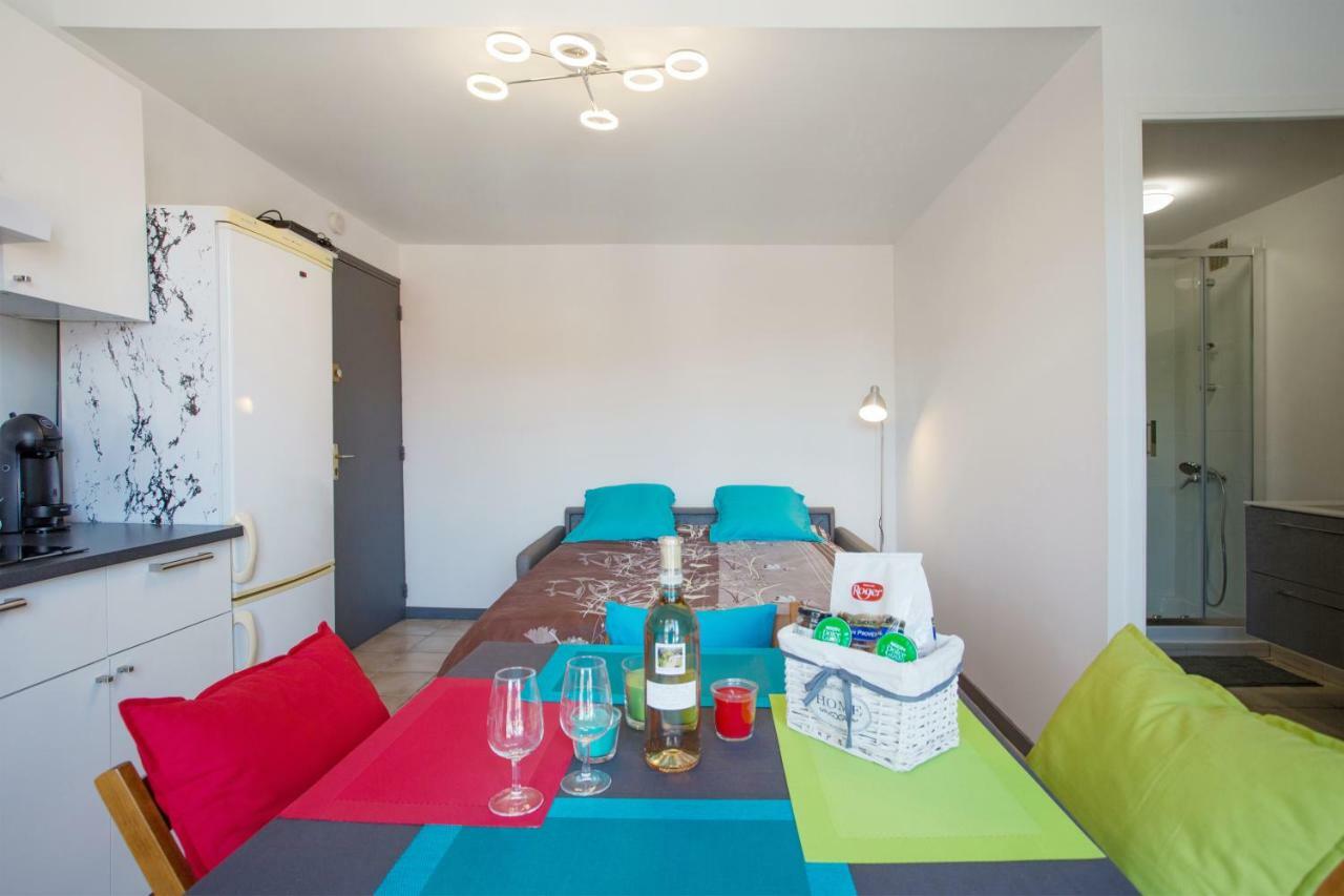 Duplex 4 Personnes A 200M De La Mer Lejlighed Hyères Eksteriør billede